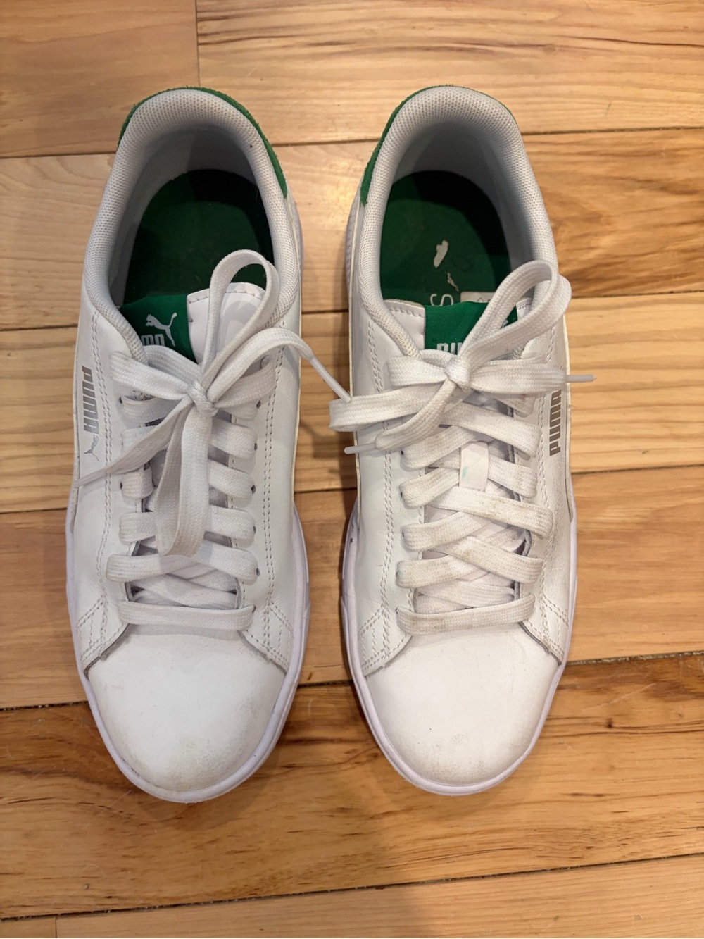 Puma White Leather Low-Top Sneakers with Green Interior
